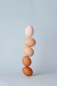 Balancing eggs